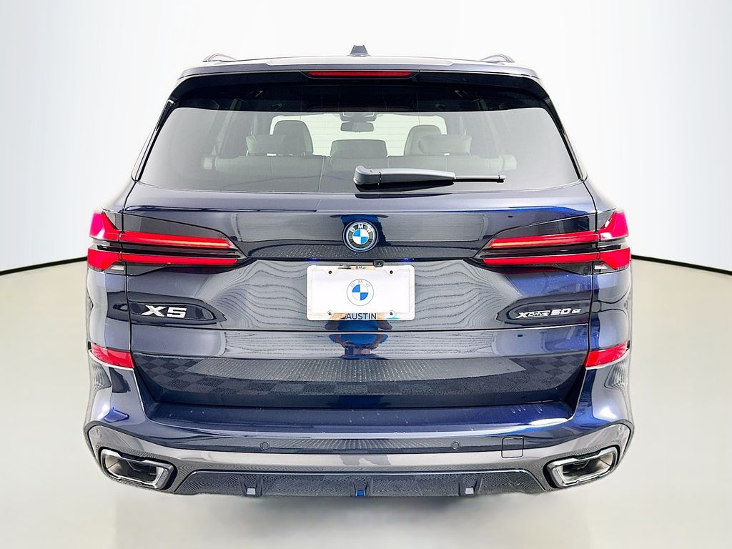 Thumbnail: 2026 BMW X5 - 6