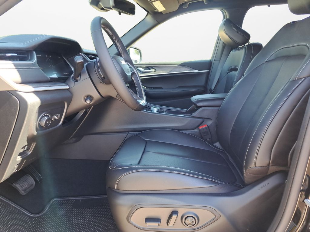New Car 2025 Jeep Grand Cherokee L  Limited For Sale Under $50,000 In Austin, Texas
