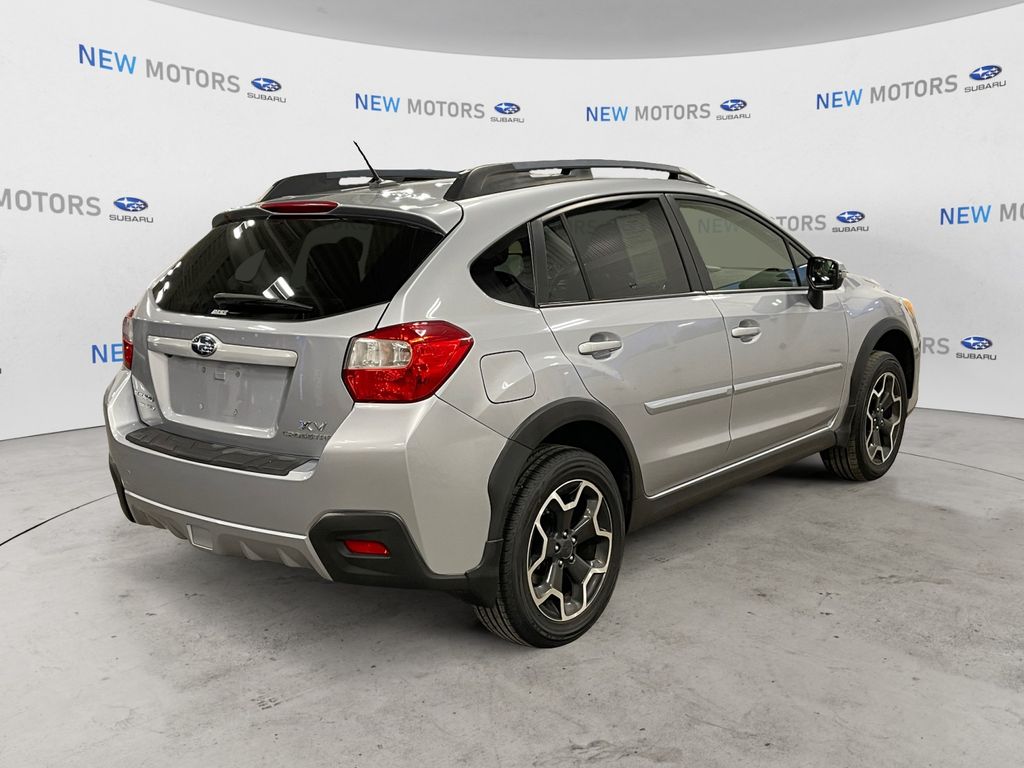 Used 2015 Ice Silver Metallic Subaru 2.0i Limited image 4