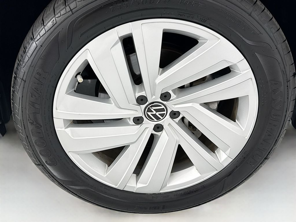Thumbnail: 2023 Volkswagen Atlas - 30
