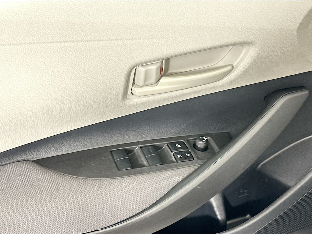 Thumbnail: 2024 Toyota Corolla - 17