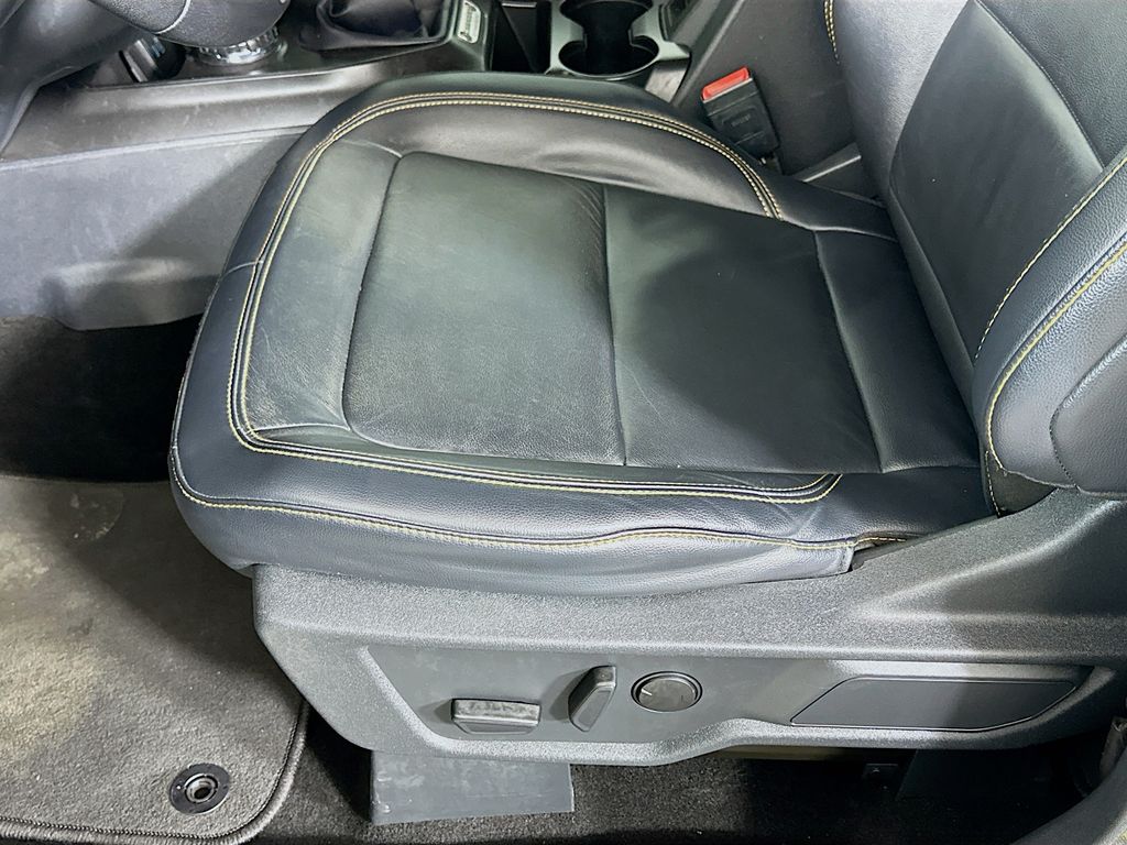 Thumbnail: 2022 Ford Bronco - 20