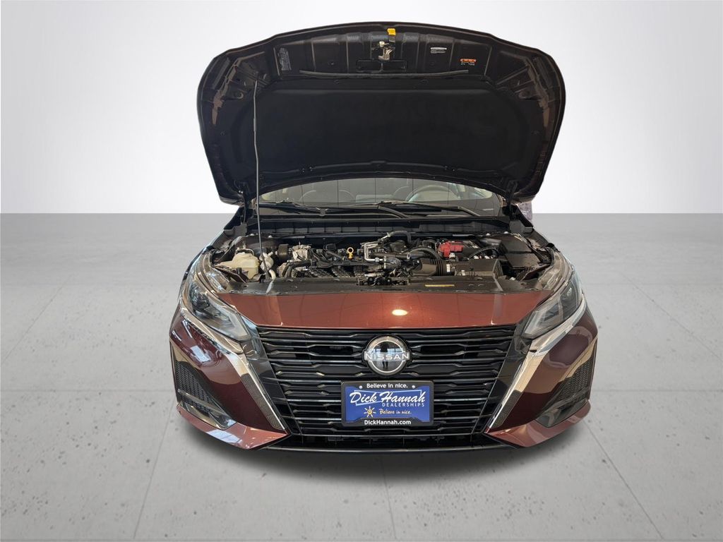 2025 Nissan Altima 2.5 SV