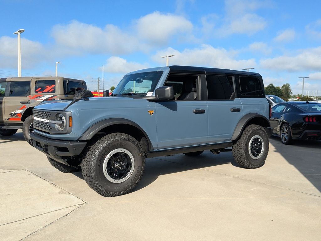 2025 Ford Bronco Badlands