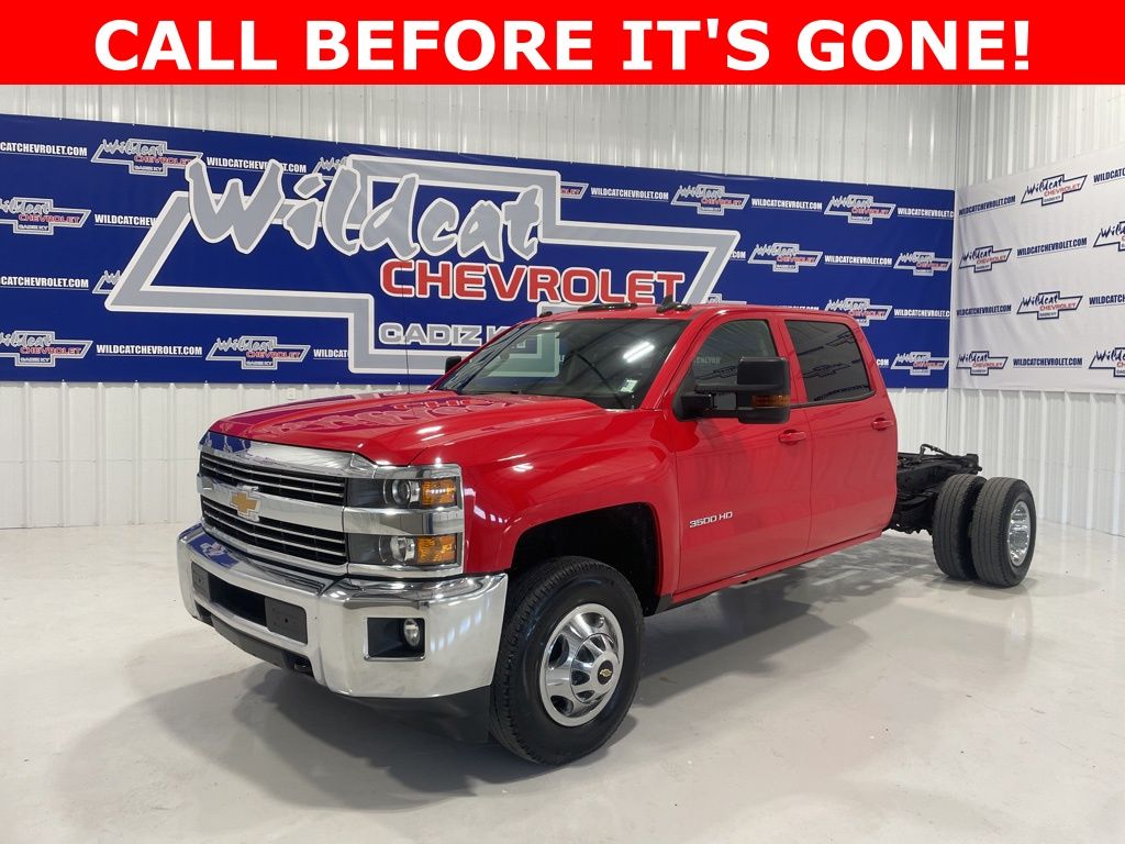 2018 Chevrolet Silverado 3500HD LT Crew Cab LB DRW 4WD