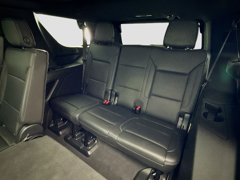 Thumbnail: 2022 GMC Yukon - 22