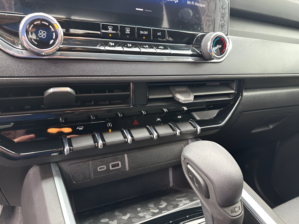 Used Car 2025 Chevrolet Colorado  Work Truck For Sale Under $35,000 In Austin, Texas