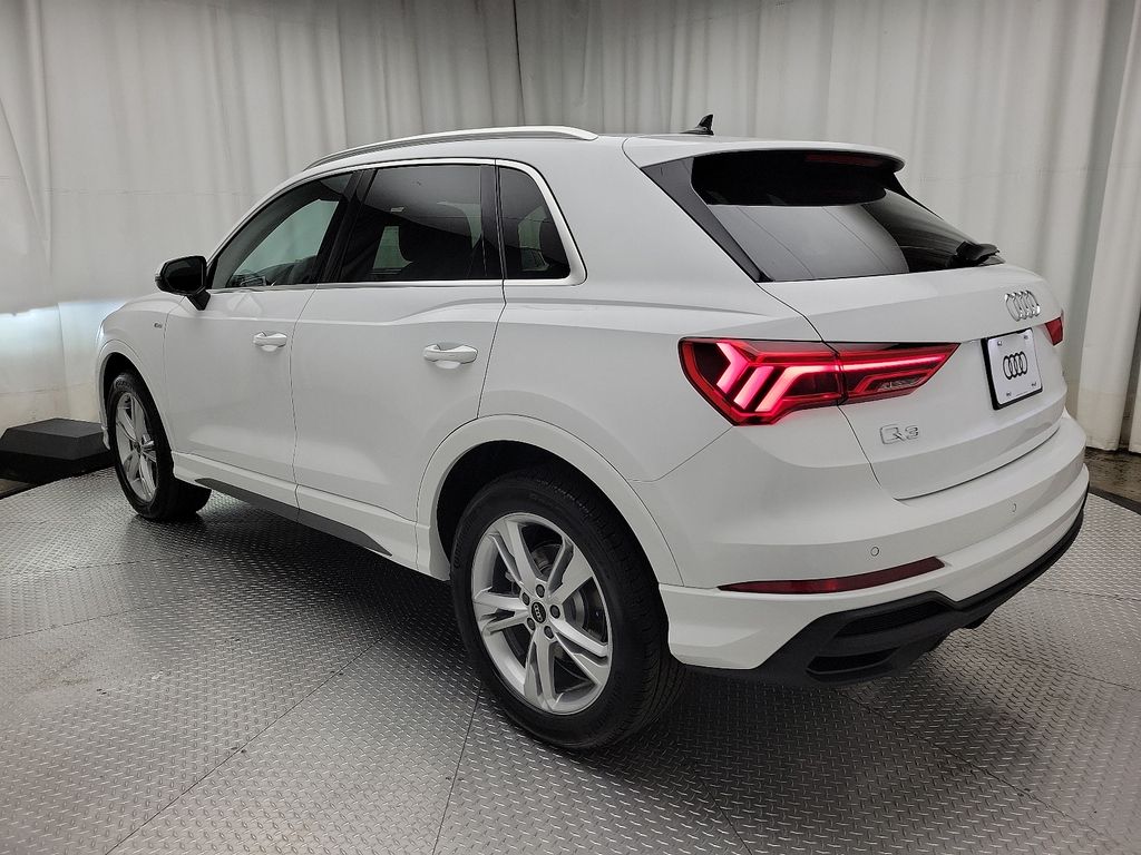 2024 Audi Q3 Premium Plus 4