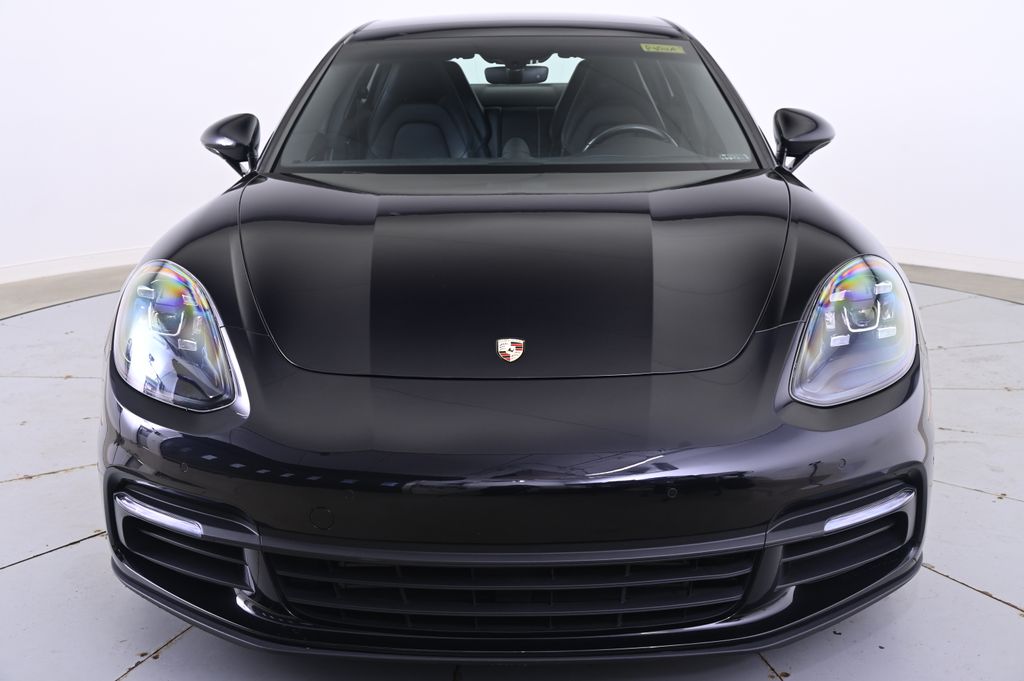 Thumbnail: 2018 Porsche Panamera - 10