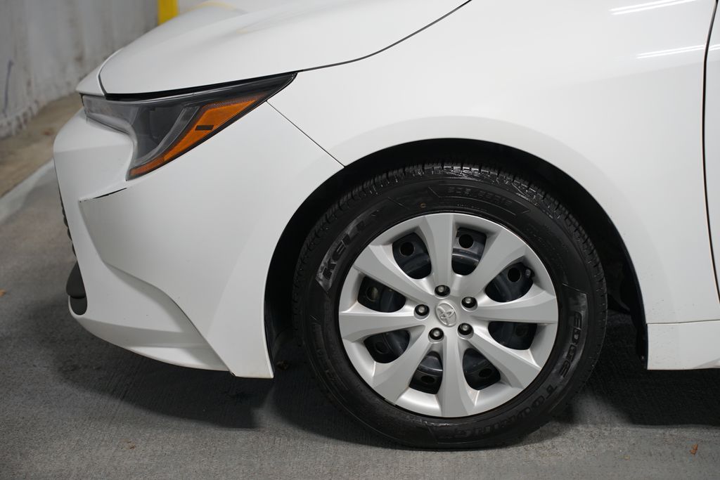 Thumbnail: 2024 Toyota Corolla - 5