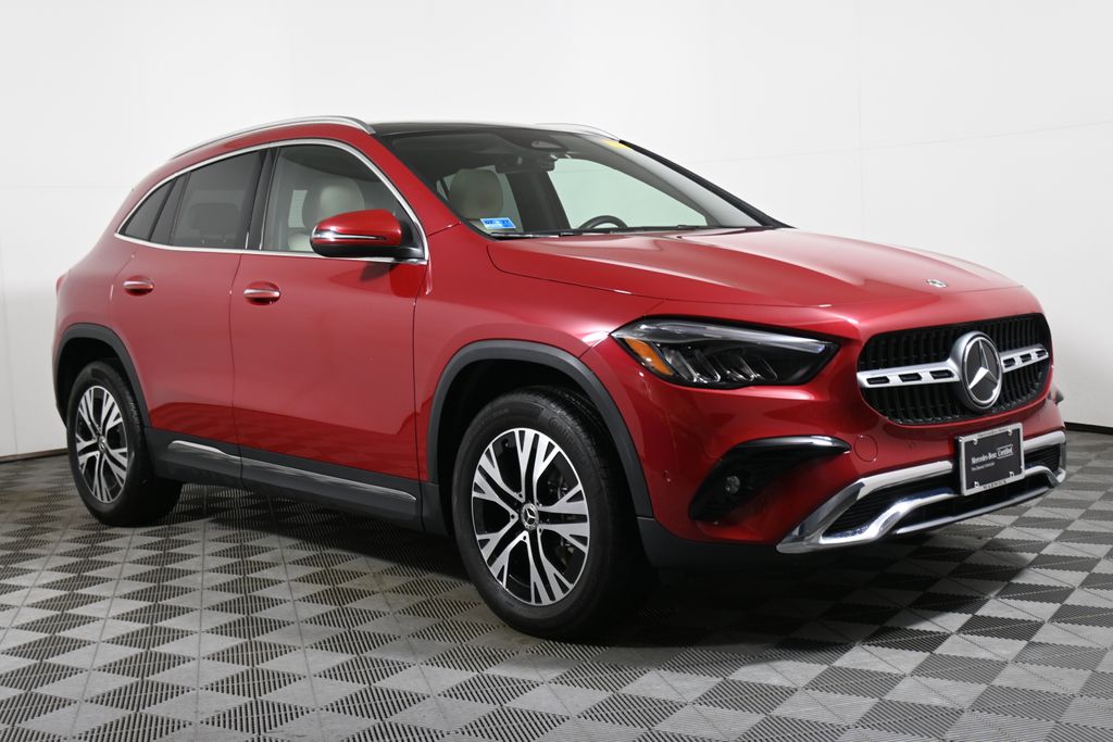 Thumbnail: 2025 Mercedes-Benz GLA - 8