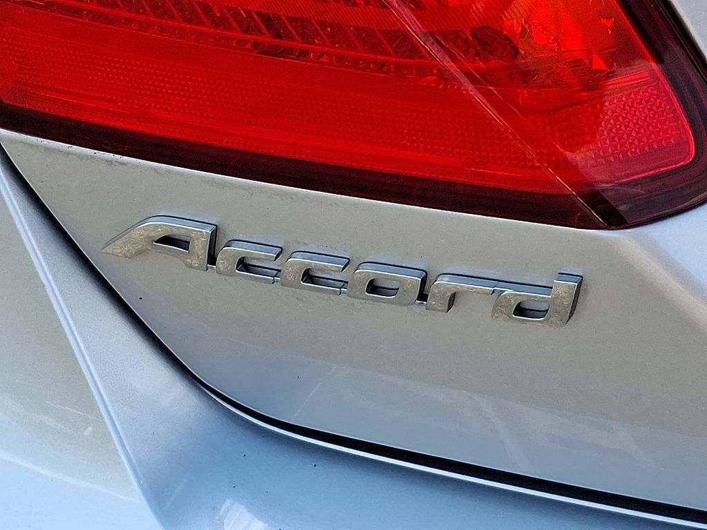 Thumbnail: 2015 Honda Accord - 30