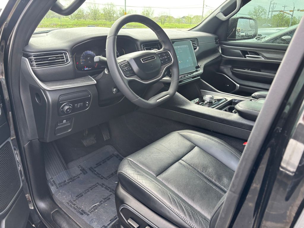 Used Car 2023 Jeep Wagoneer  Series Ii For Sale Under $60,000 In Austin, Texas