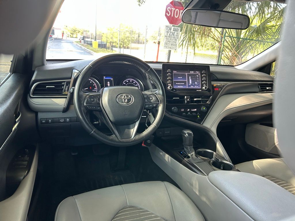 2021 Toyota Camry SE 12