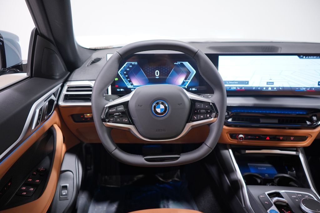 2025 BMW i4 eDrive40 11