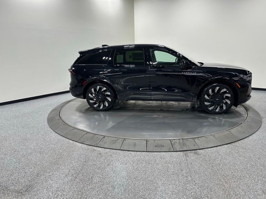 new 2026 Lincoln Nautilus car, priced at $77,180