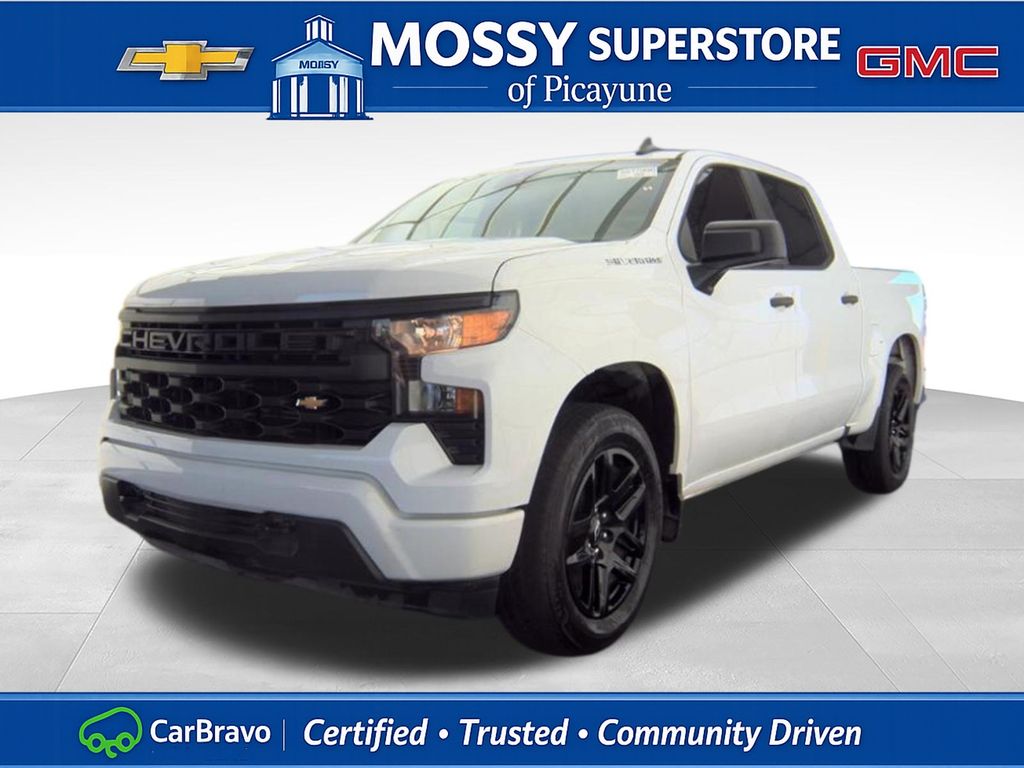 Summit White 2023 Chevrolet Silverado 1500 Pickup Truck 4X2 8-Speed Automatic
