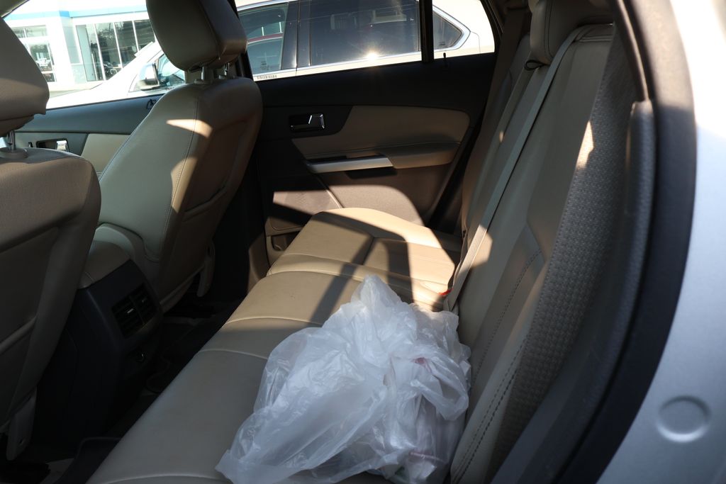 Thumbnail: 2013 Ford Edge - 29