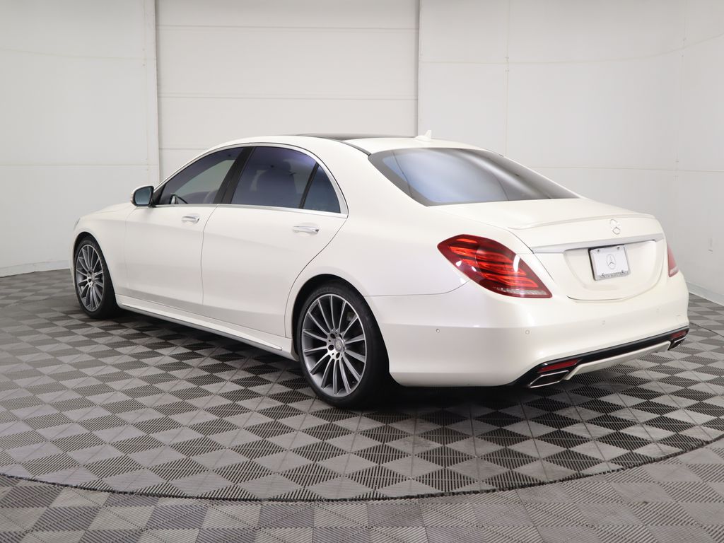 Thumbnail: 2016 Mercedes-Benz S-Class - 7