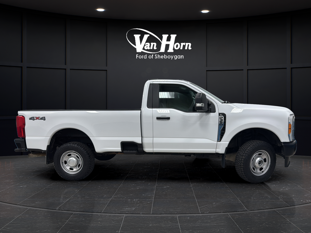 Used 2023 Oxford White Ford XL image 8