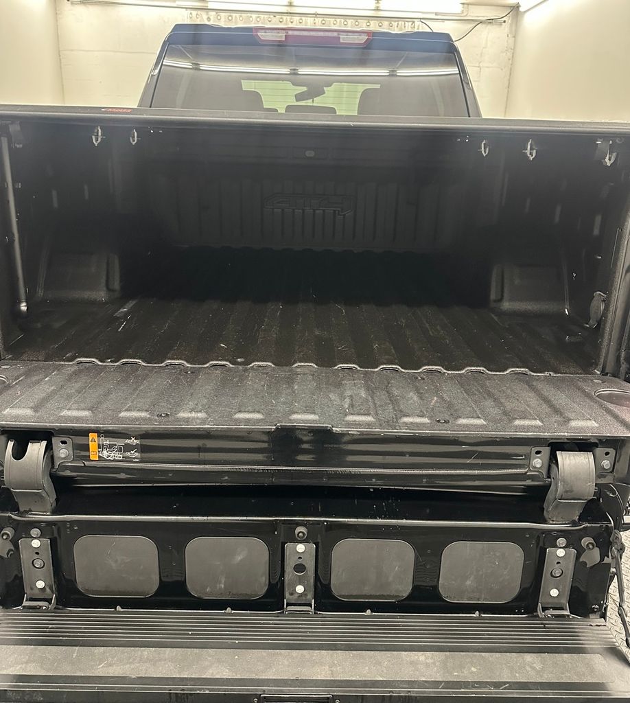 used 2021 GMC Sierra 1500 car, priced at $37,485