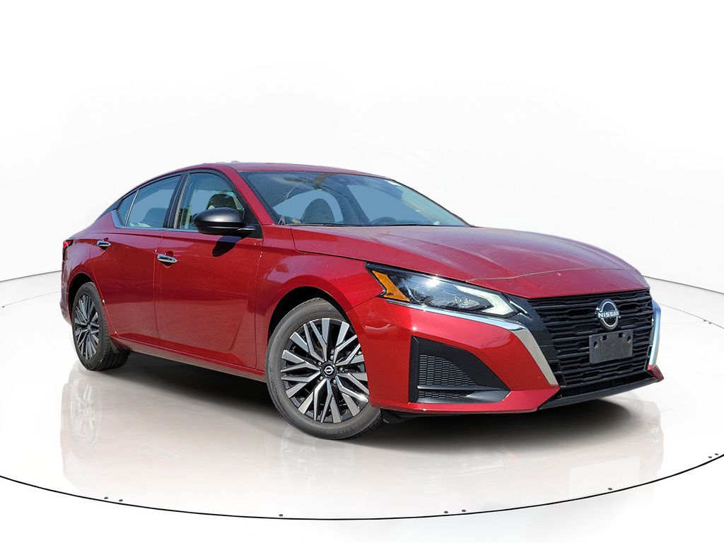 Red (Scarlet Ember) 2025 Nissan Altima Sedan Front-Wheel Drive Continuously Variable Transmission