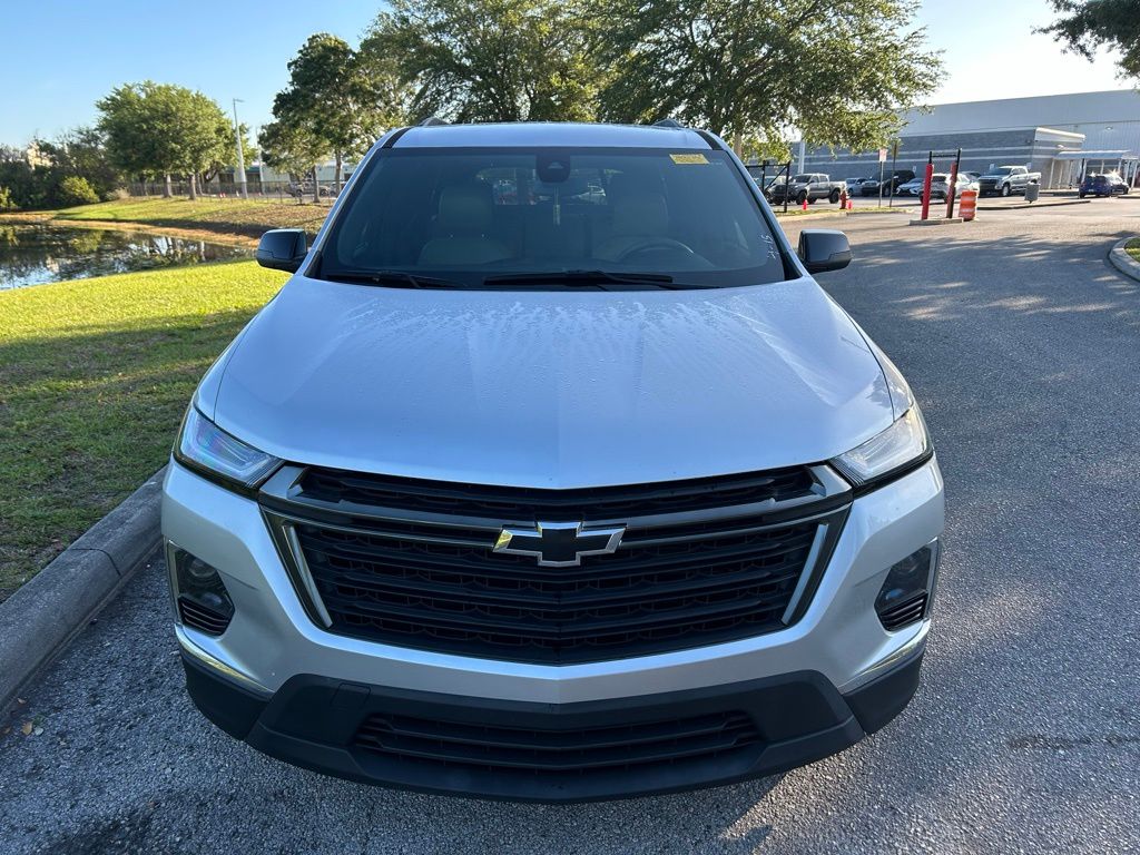 Thumbnail: 2022 Chevrolet Traverse - 8