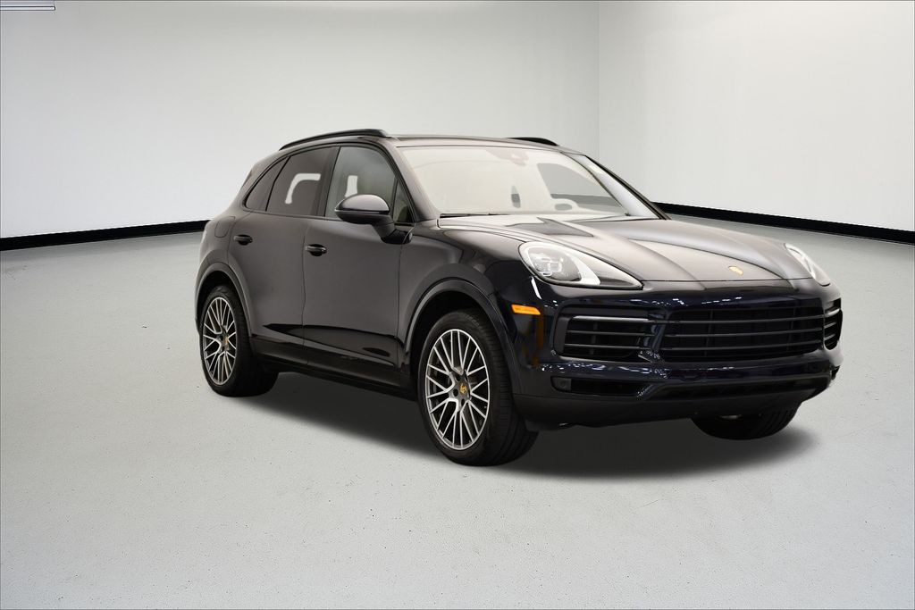 Thumbnail: 2022 Porsche Cayenne - 9