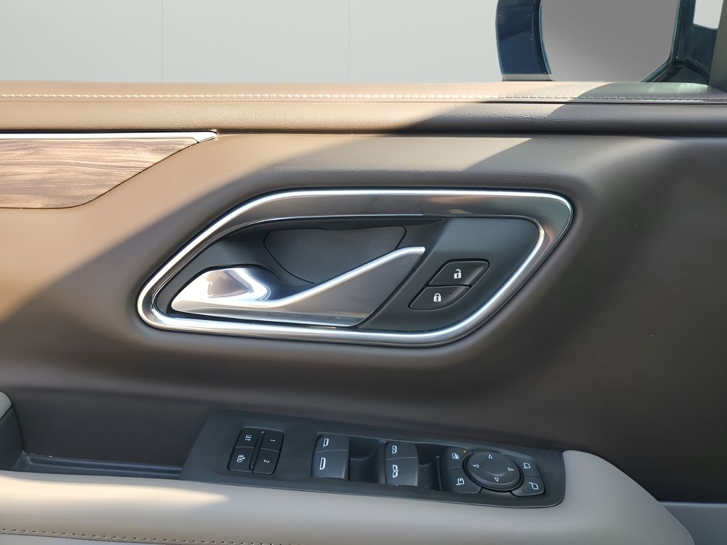 Used Car 2021 Chevrolet Suburban  Lt For Sale Under $50,000 In Austin, Texas