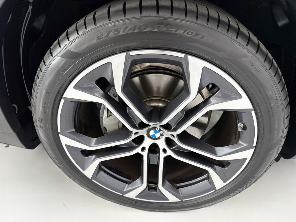 Thumbnail: 2026 BMW X5 - 31