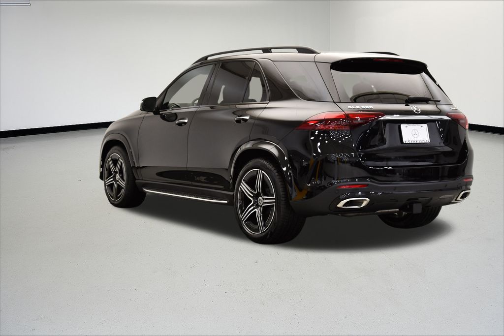 Thumbnail: 2025 Mercedes-Benz GLE - 3