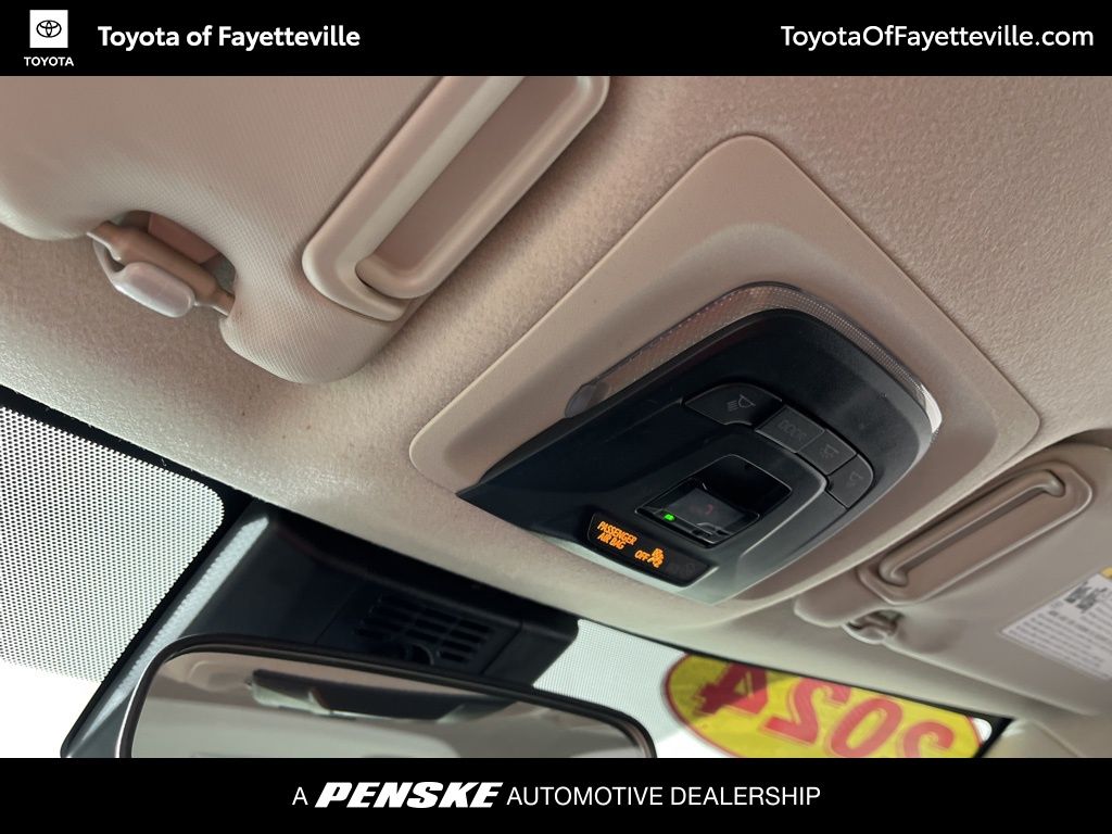 Thumbnail: 2024 Toyota Corolla - 23