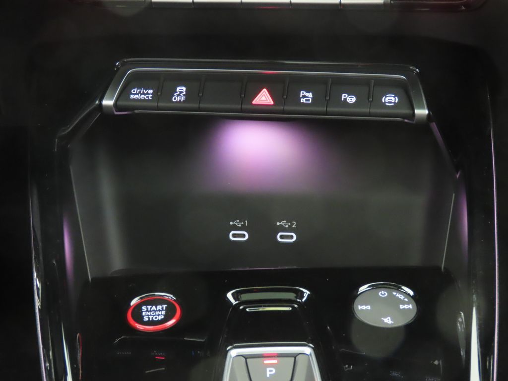 Thumbnail: 2026 Audi RS 3 - 20