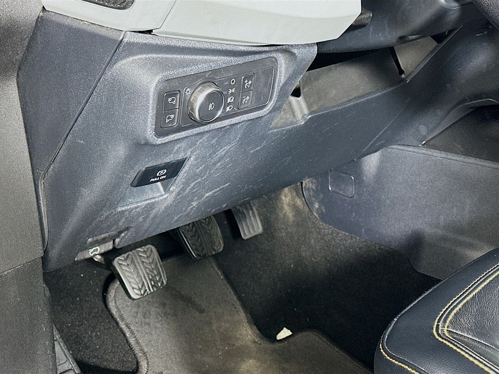 Thumbnail: 2022 Ford Bronco - 10