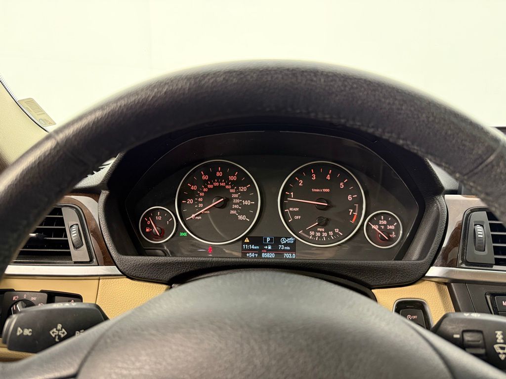 Thumbnail: 2013 BMW 3 Series - 14