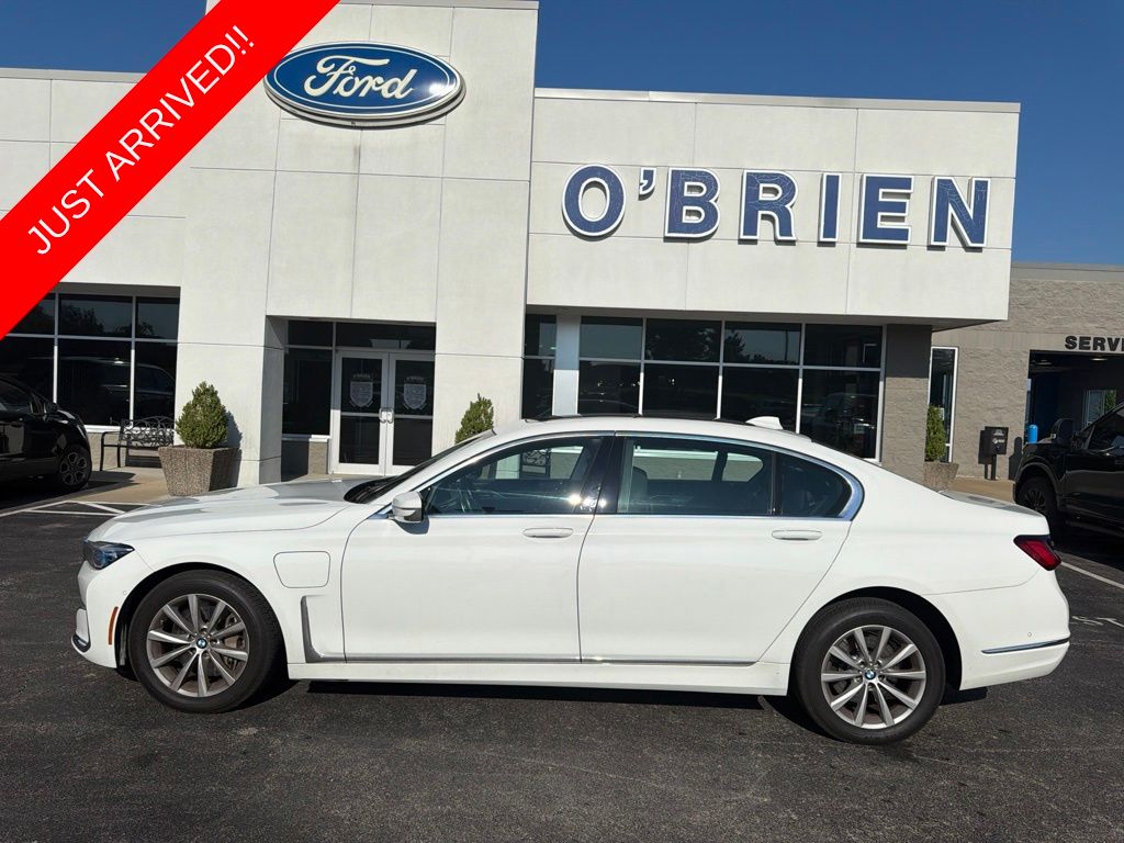 Alpine White 2020 BMW 7 Series Sedan All-Wheel Drive 8-Speed Automatic