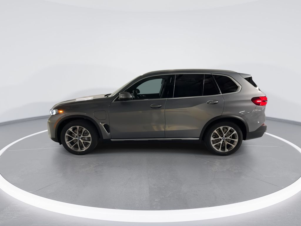 2025 BMW X5 xDrive50e 5