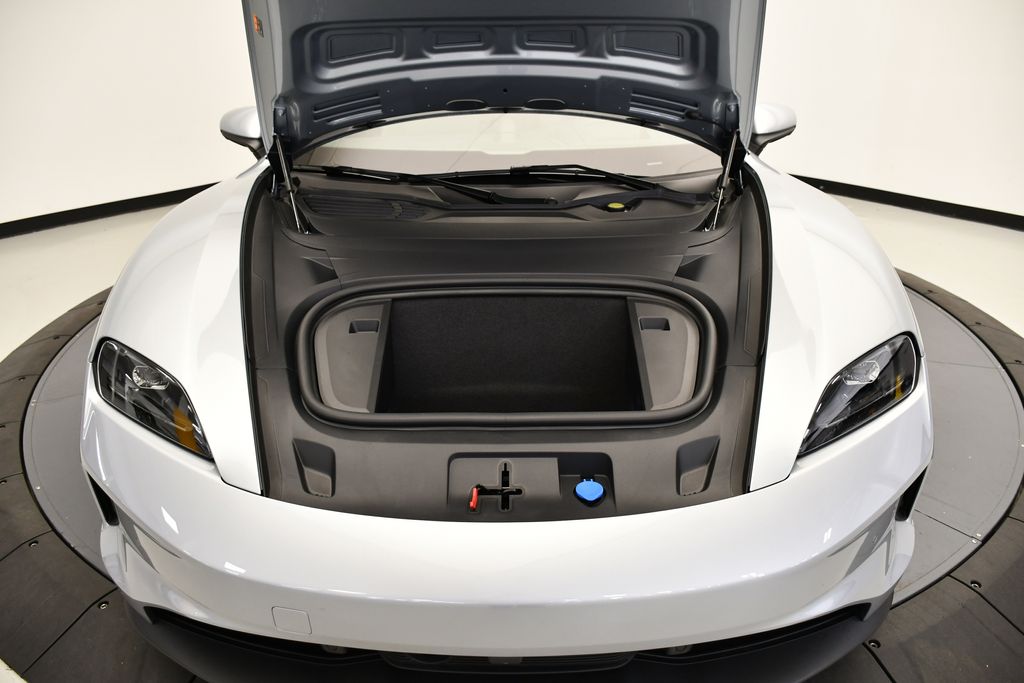 Thumbnail: 2025 Porsche Taycan - 14