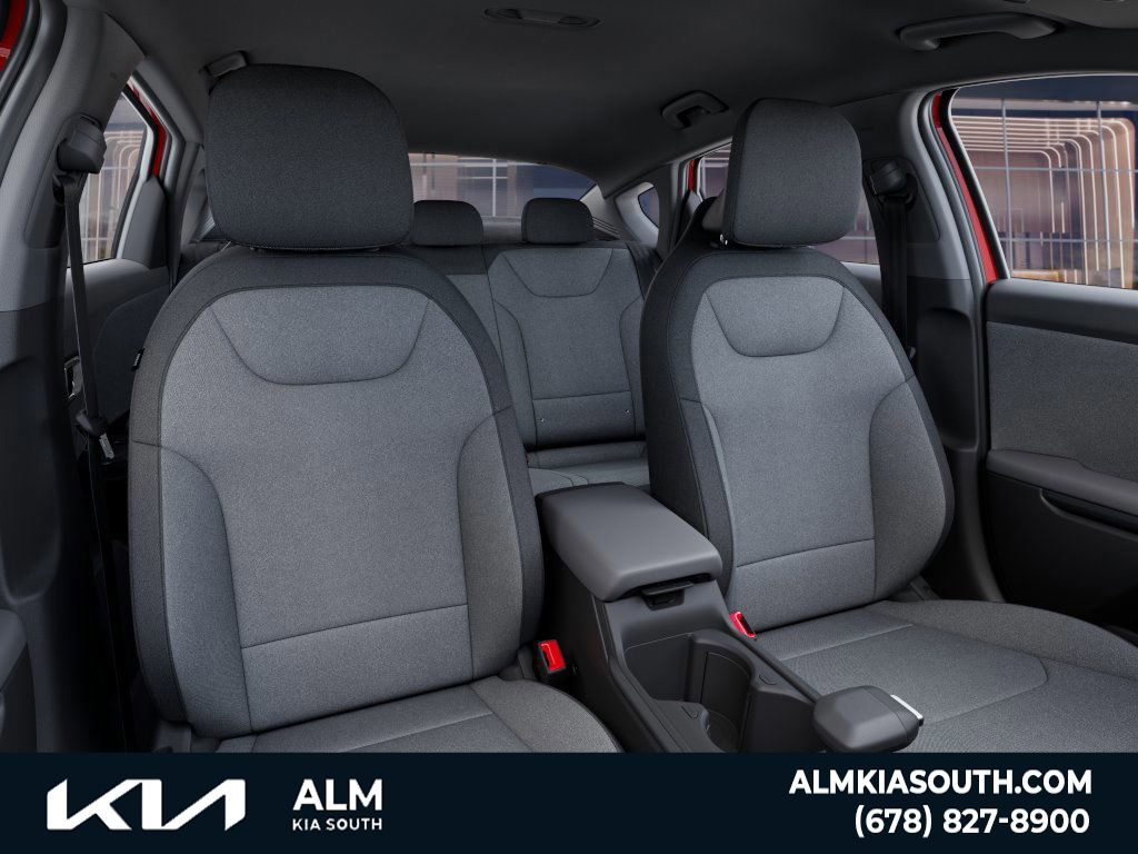 2025 Kia K4 LXS photo 15