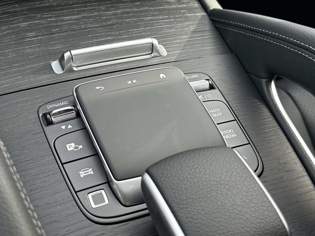 Thumbnail: 2026 Mercedes-Benz GLS - 24