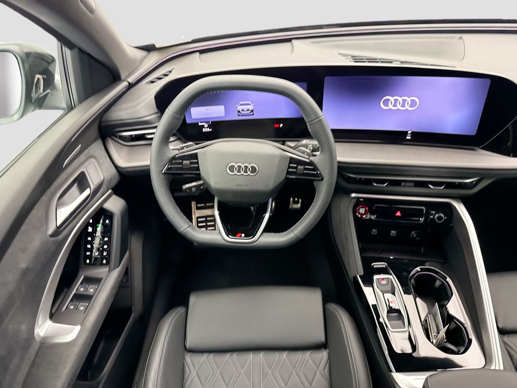 Thumbnail: 2026 Audi SQ5 - 10