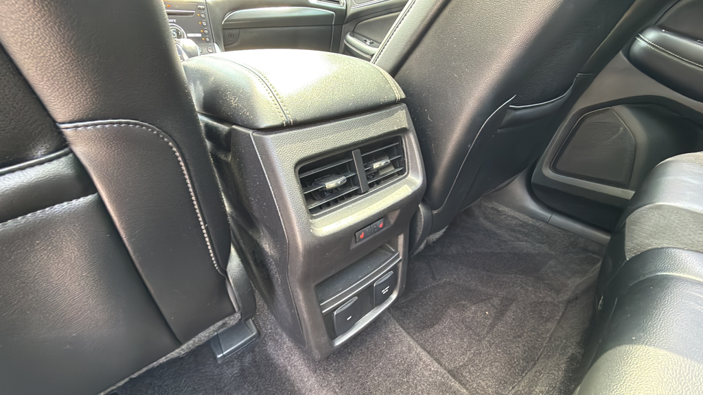 2016 Ford Edge
