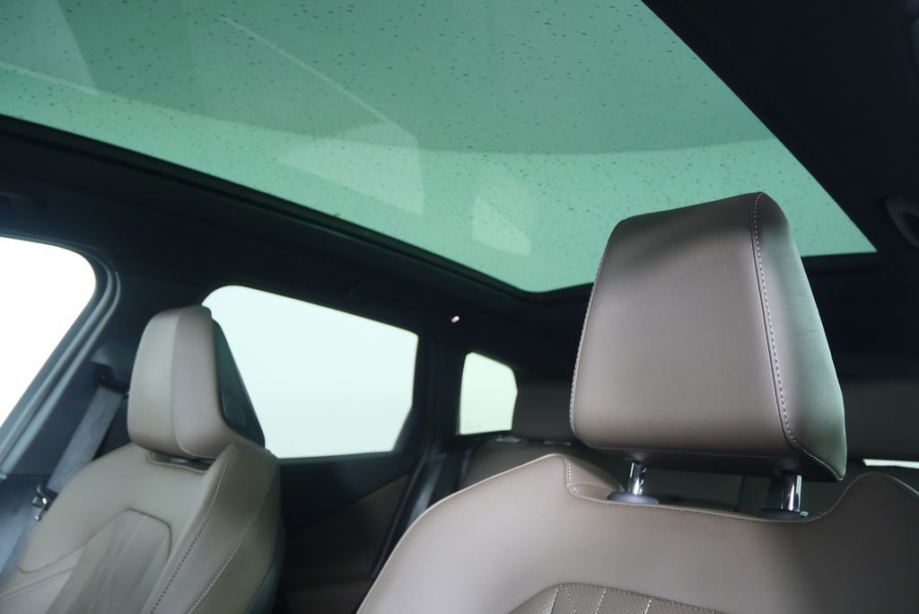 Thumbnail: 2025 BMW X3 - 11