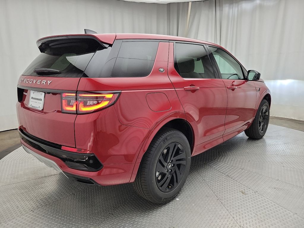 Thumbnail: 2025 Land Rover Discovery Sport - 3