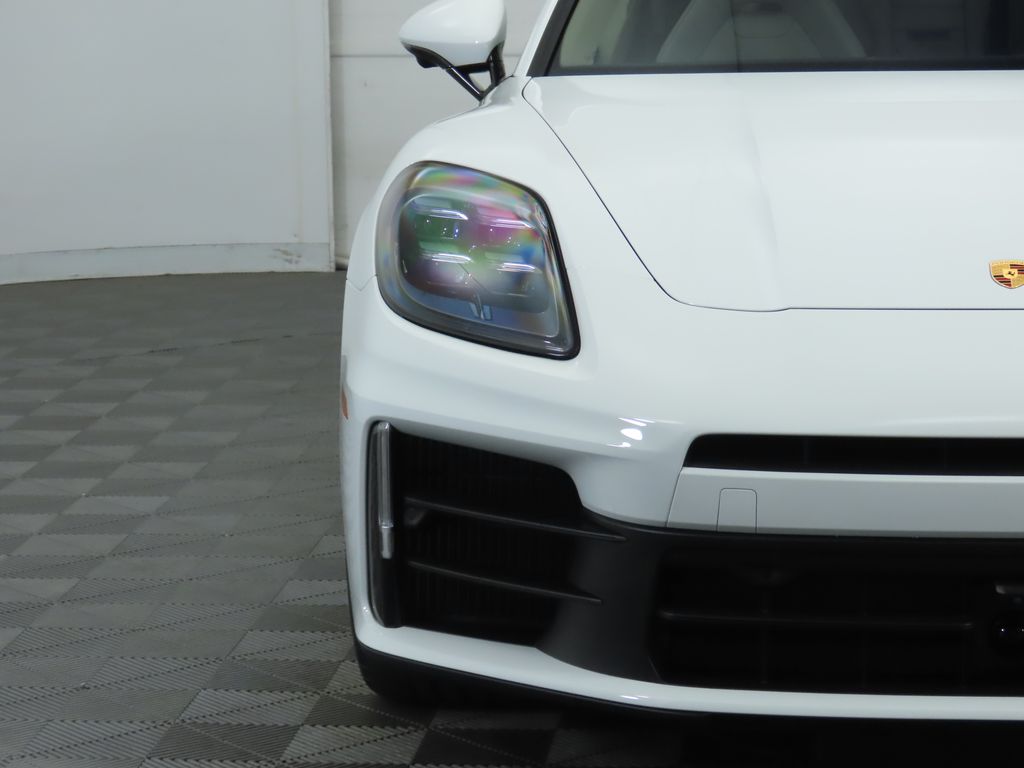 Thumbnail: 2025 Porsche Panamera - 12