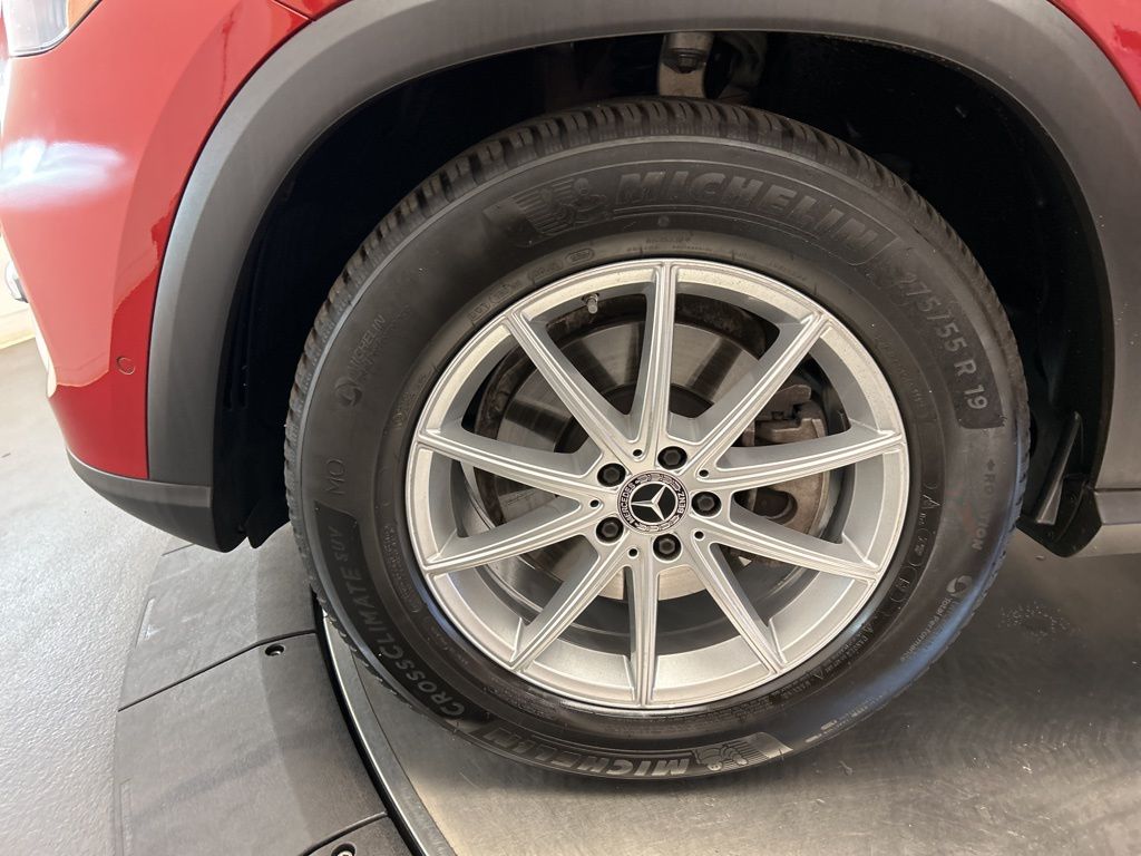 Thumbnail: 2025 Mercedes-Benz GLE - 10