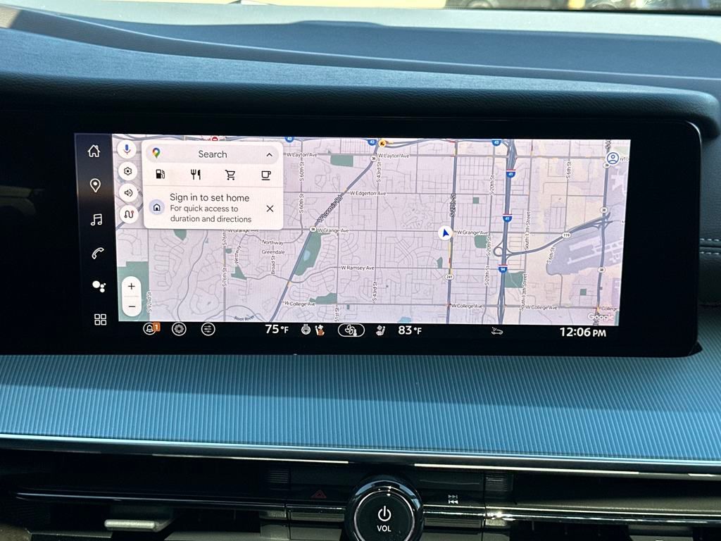 2025 Nissan Murano Platinum photo