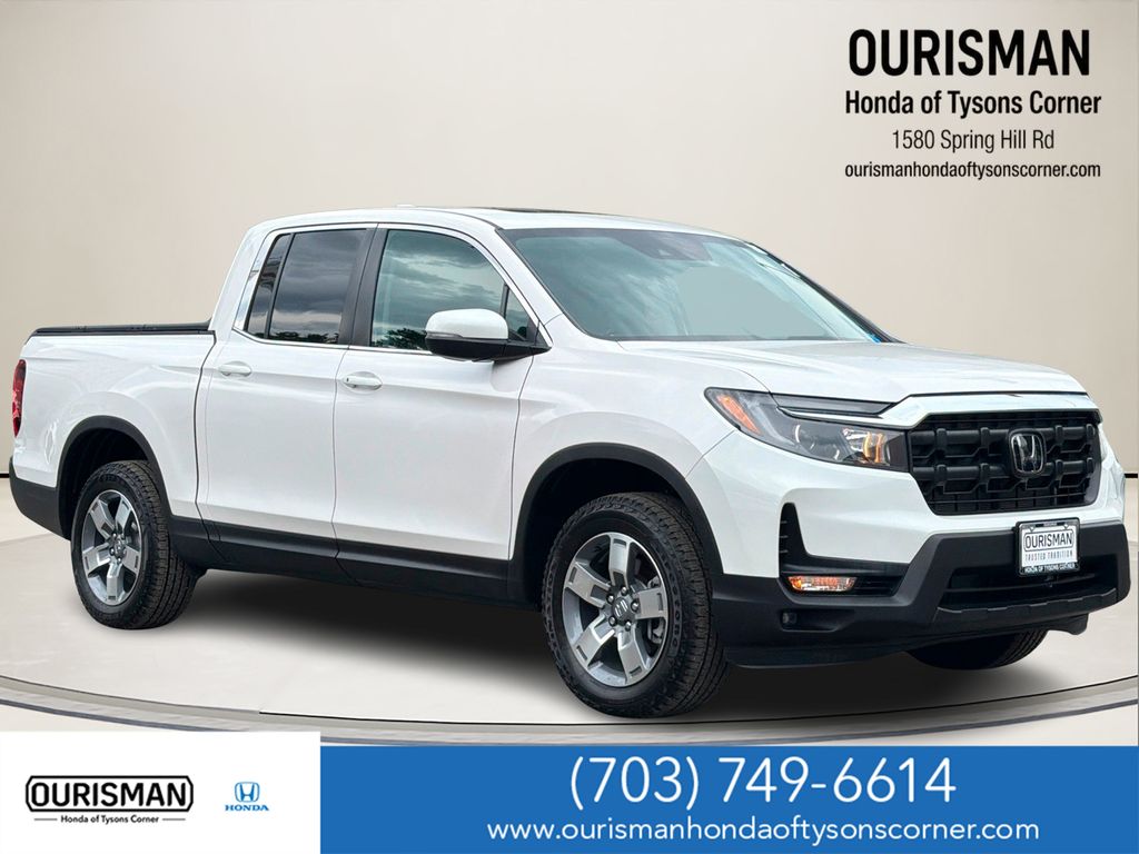 Platinum White 2025 Honda Ridgeline Pickup Truck All-Wheel Drive 9-Speed Automatic