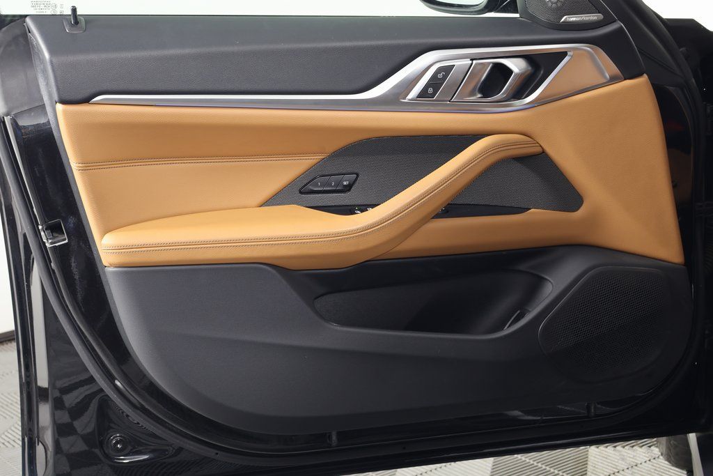 Thumbnail: 2023 BMW i4 - 12