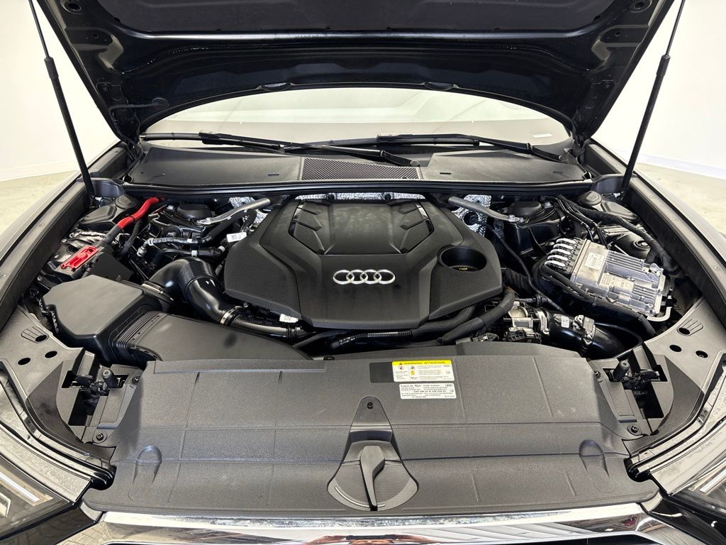 Thumbnail: 2021 Audi A6 - 13